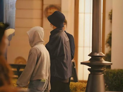 王俊凯保镖陪同全红婵